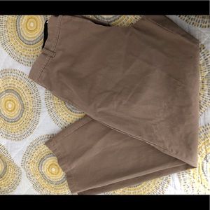 Men’s izod dark khaki pants